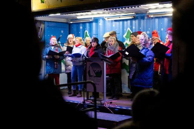 🎭 & 🎨 Events Happening Soon in Belleville

December Delights: Carpe Diem String Ensemble’s Christmas Concert — Sat Dec 6, 2025, 2:30–3:30 PM at John M. Parrott Art Gallery. Seasonal favourites & winter classics. 

All Things Merry & Bright: Holiday Concert at Parrott Gallery — Tue Dec 9, 2025, 6:30–7:30 PM at Parrott Gallery. Free concert + complimentary coffee & cookies. 

Gallery 121’s Christmas Holiday Show — Running Nov 18–Dec 24, 2025 (with gallery open 10 AM–4 PM). Great for holiday art & handmade gifts. 

Holly Jolly Holiday Market 2025 — Sat Dec 6, 9:00 AM–6:00 PM at Belleville Armouries. Holiday market featuring local makers, crafts, and festive goods — ideal for last‑minute shopping and unique gift finds. 

Photo by The City of Belleville